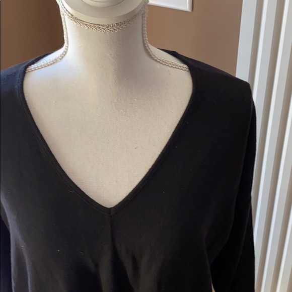 NWT black Loft long sleeve top w/gathered front XS - Picture 5 of 8